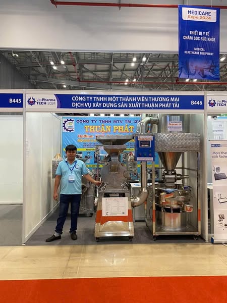 Máy nghiền siêu mịn công nghiệp công suất 600kg/h TPT114 3 Máy nghiền siêu mịn công nghiệp công suất 600kg/h TPT114 - Ảnh 3